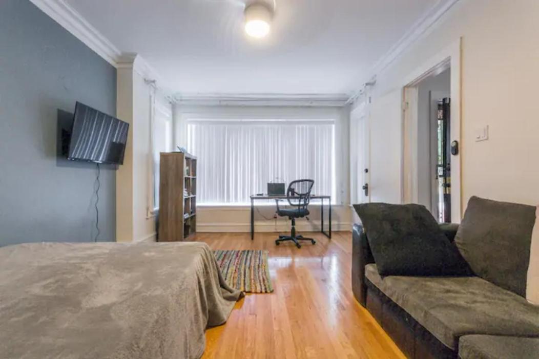 Cornell House Hotel ชิคาโก ภายนอก รูปภาพ